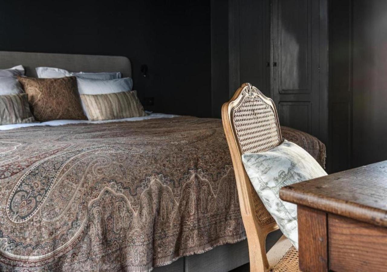 The Bank 1869 - Unique Guestrooms In The Historic Center Of 布鲁日 外观 照片